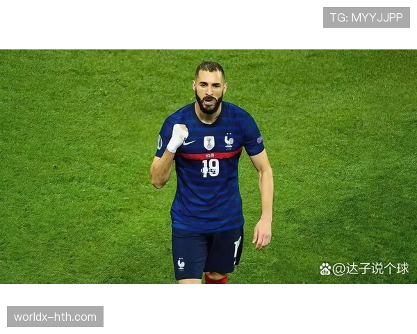 本泽马 vs 齐达内：攻击效率与战术角色差异在哪